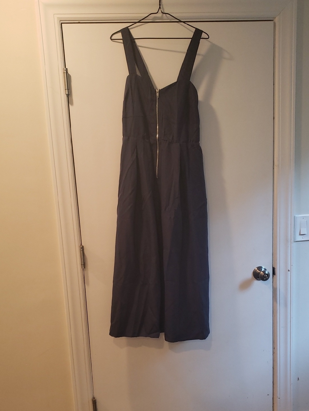Sleeveless Zip-Front Navy Jumper